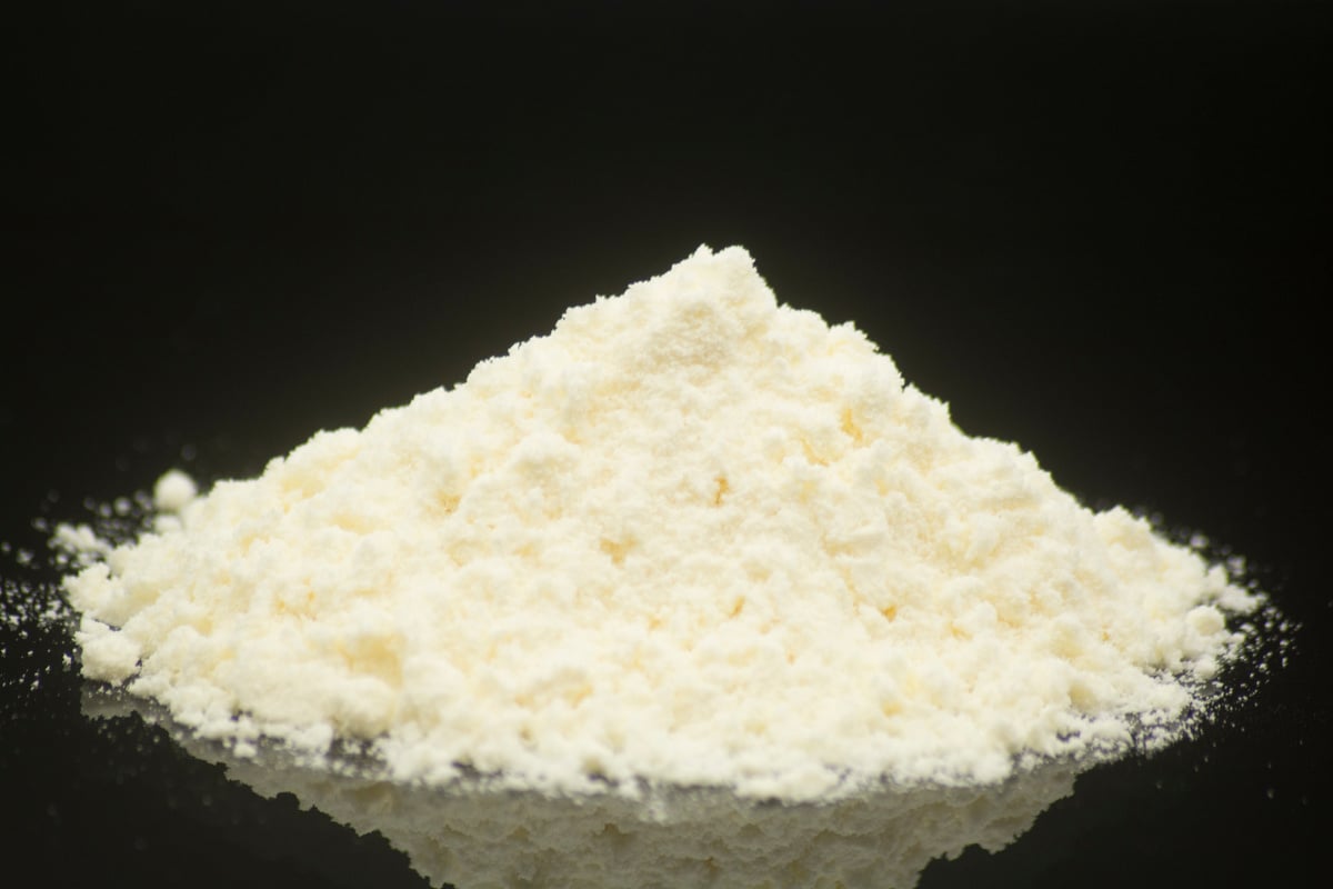 Powdered milk or dehydrated milk.